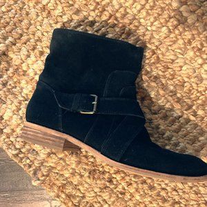 Flat Suede Bootie - Black
